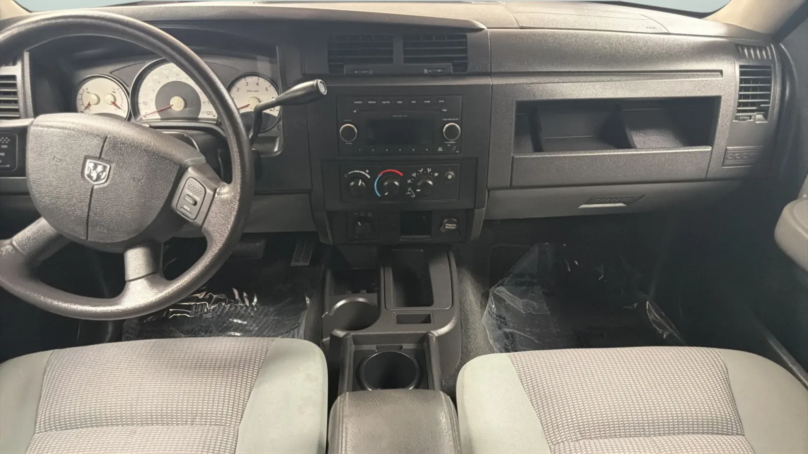 Dodge Dakota photo 14