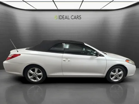 More photos of 2006 Toyota Camry Solara SE V6 at Ideal Cars - East Mesa (Hill), AZ