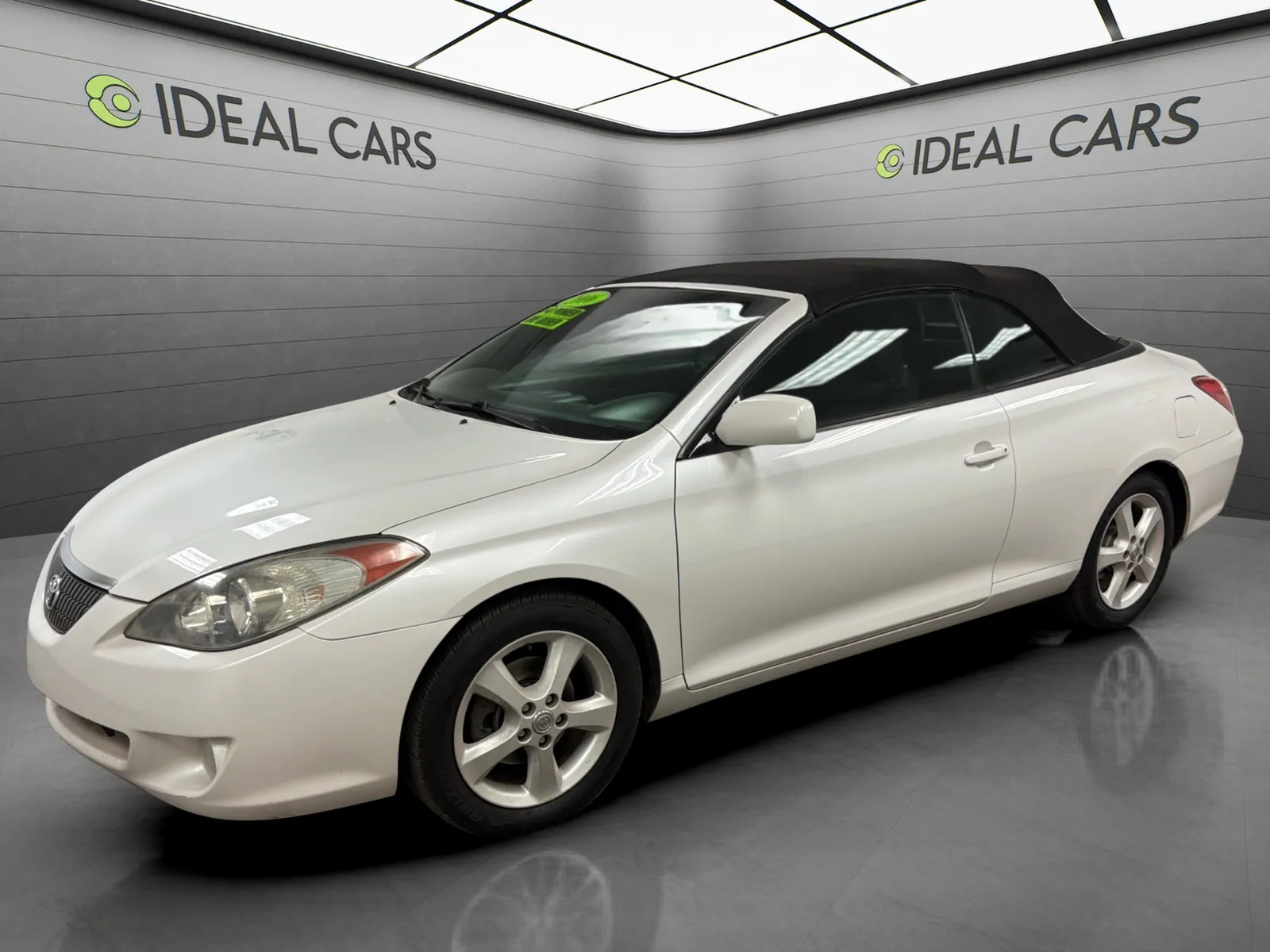 White 2006 Toyota Camry Solara SE V6 for sale in Mesa, AZ