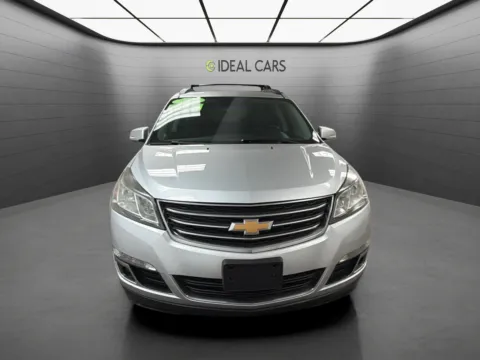 Photos of 2016 Chevrolet Traverse LT for sale in Mesa, AZ at Ideal Cars - East Mesa (Hill)