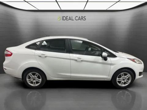 More photos of 2017 Ford Fiesta SE at Ideal Cars - East Mesa (Hill), AZ