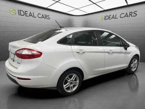 More photos of 2017 Ford Fiesta SE at Ideal Cars - East Mesa (Hill), AZ