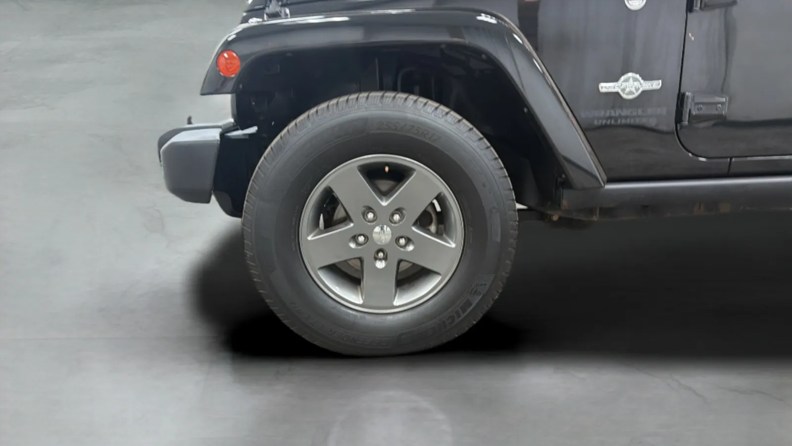 Jeep Wrangler photo 27