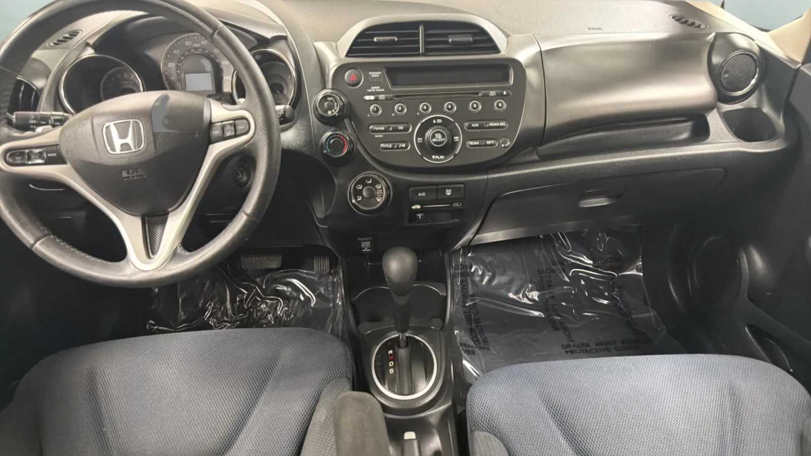 Honda Fit photo 15