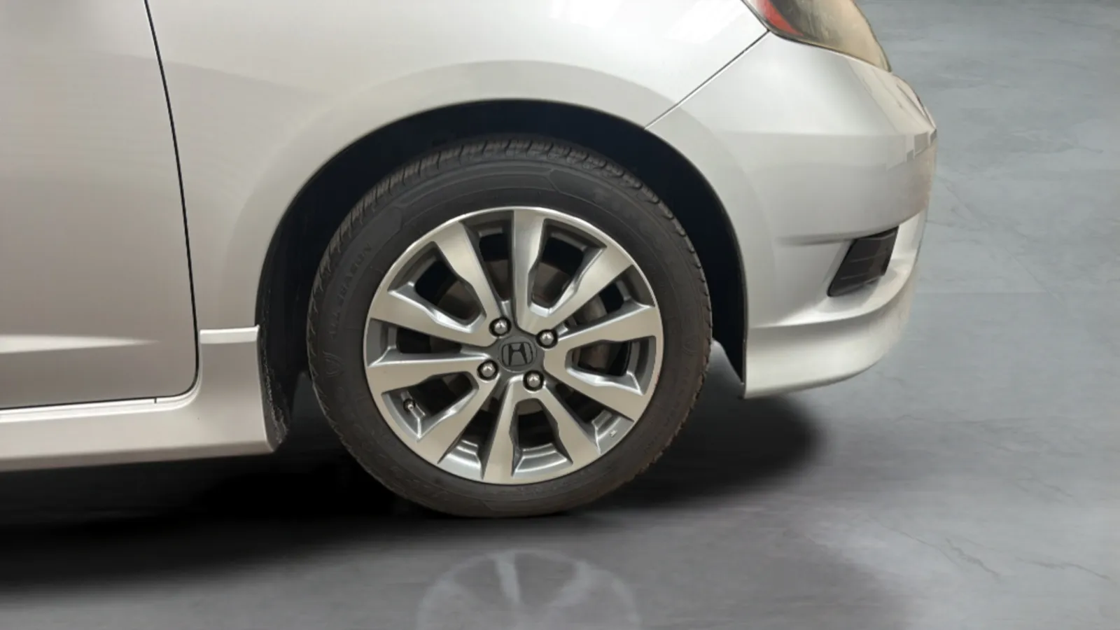 Honda Fit photo 23