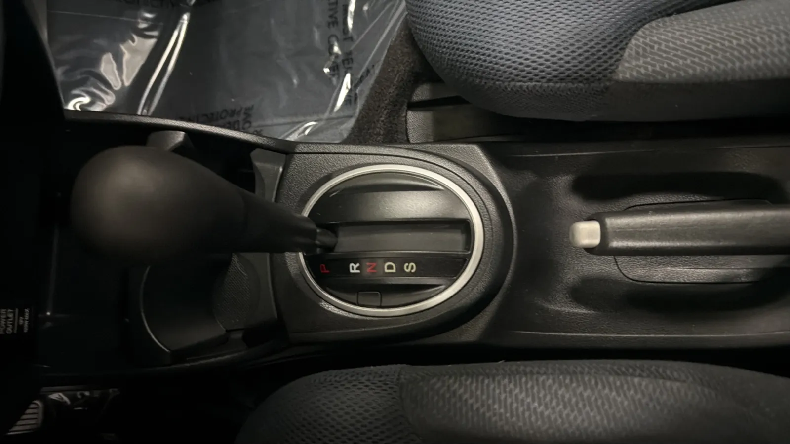 Honda Fit photo 13