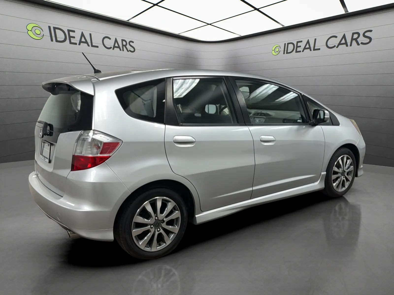 Honda Fit photo 5