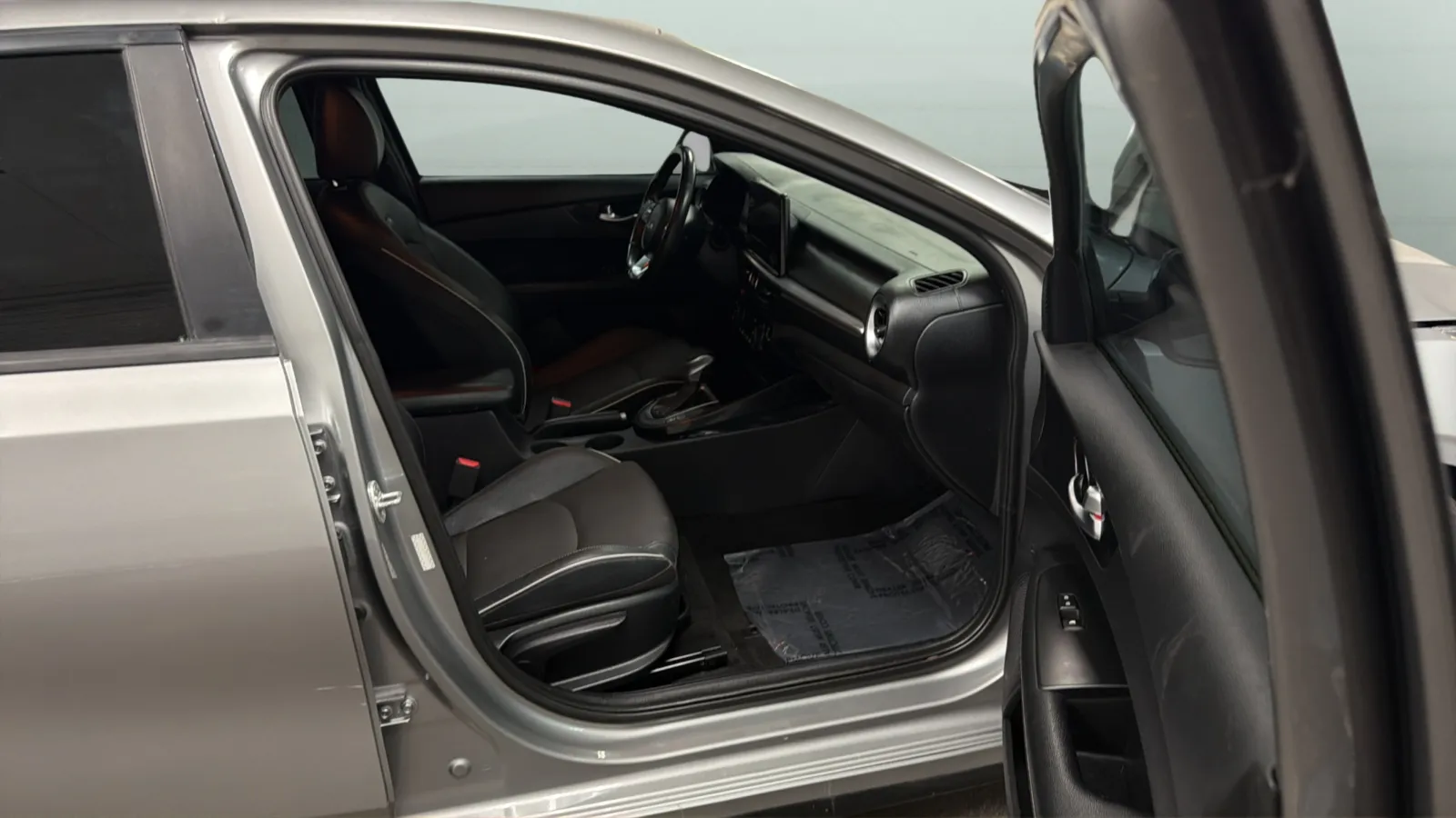 Kia Forte photo 22