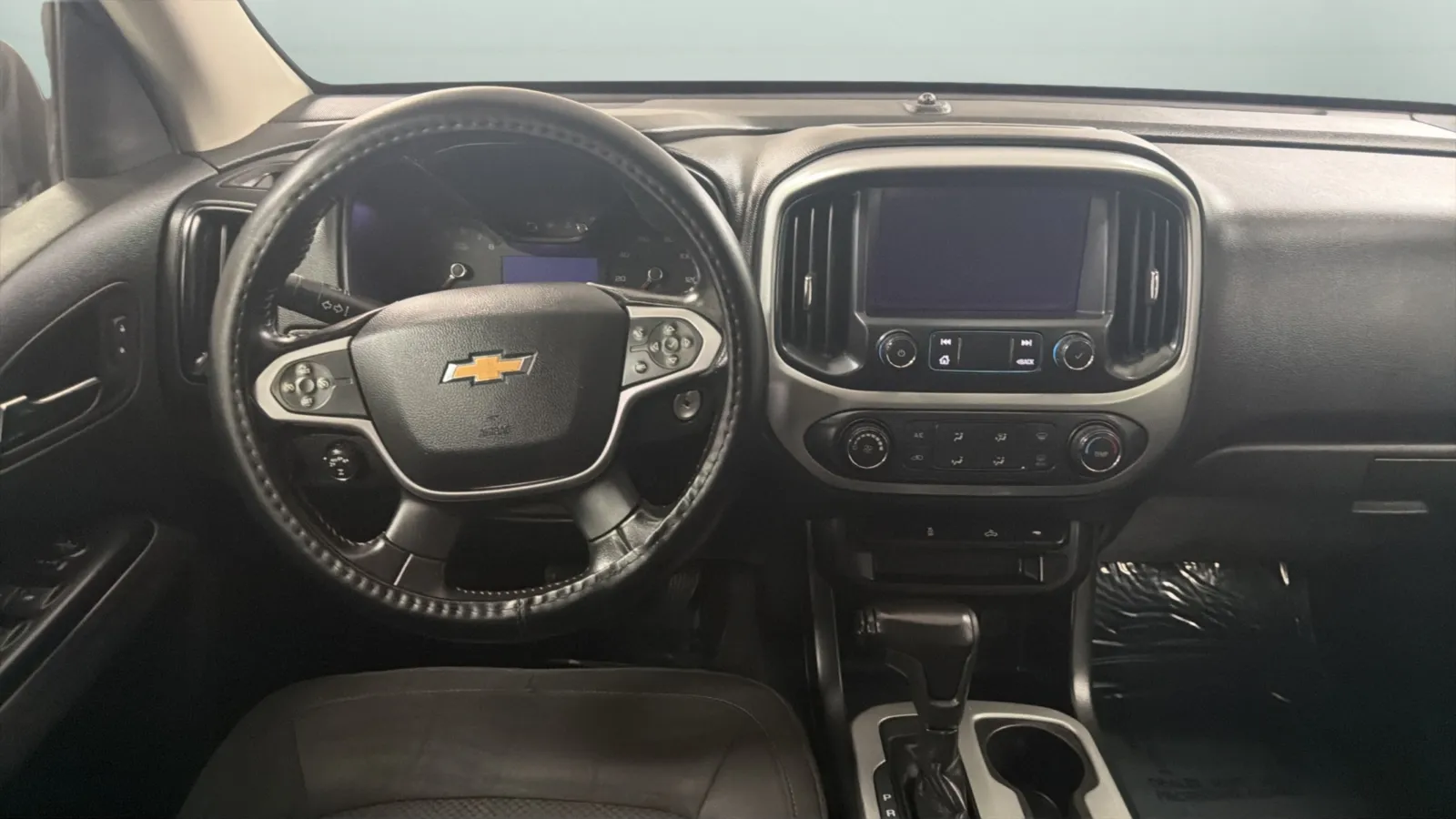 Chevrolet Colorado photo 10