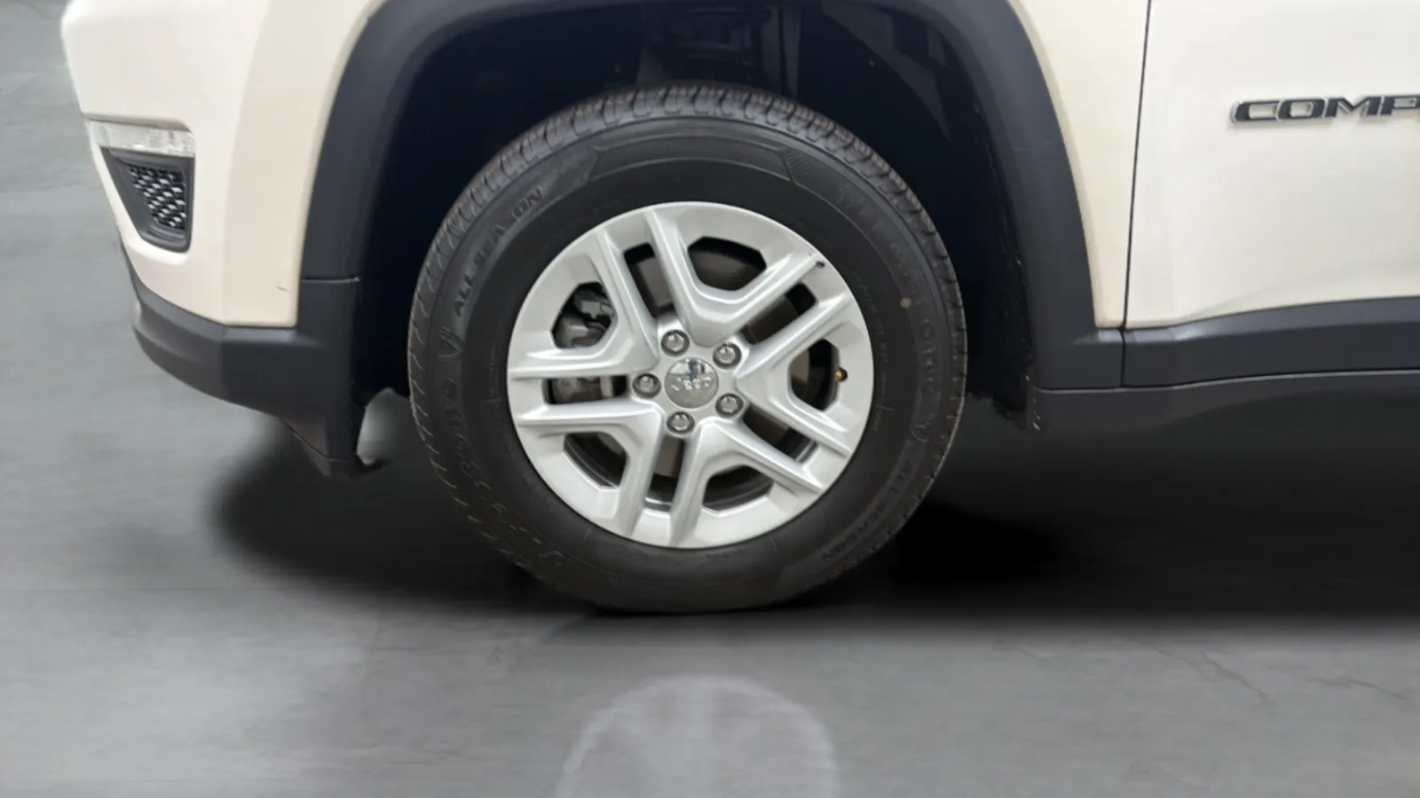 Jeep Compass photo 28