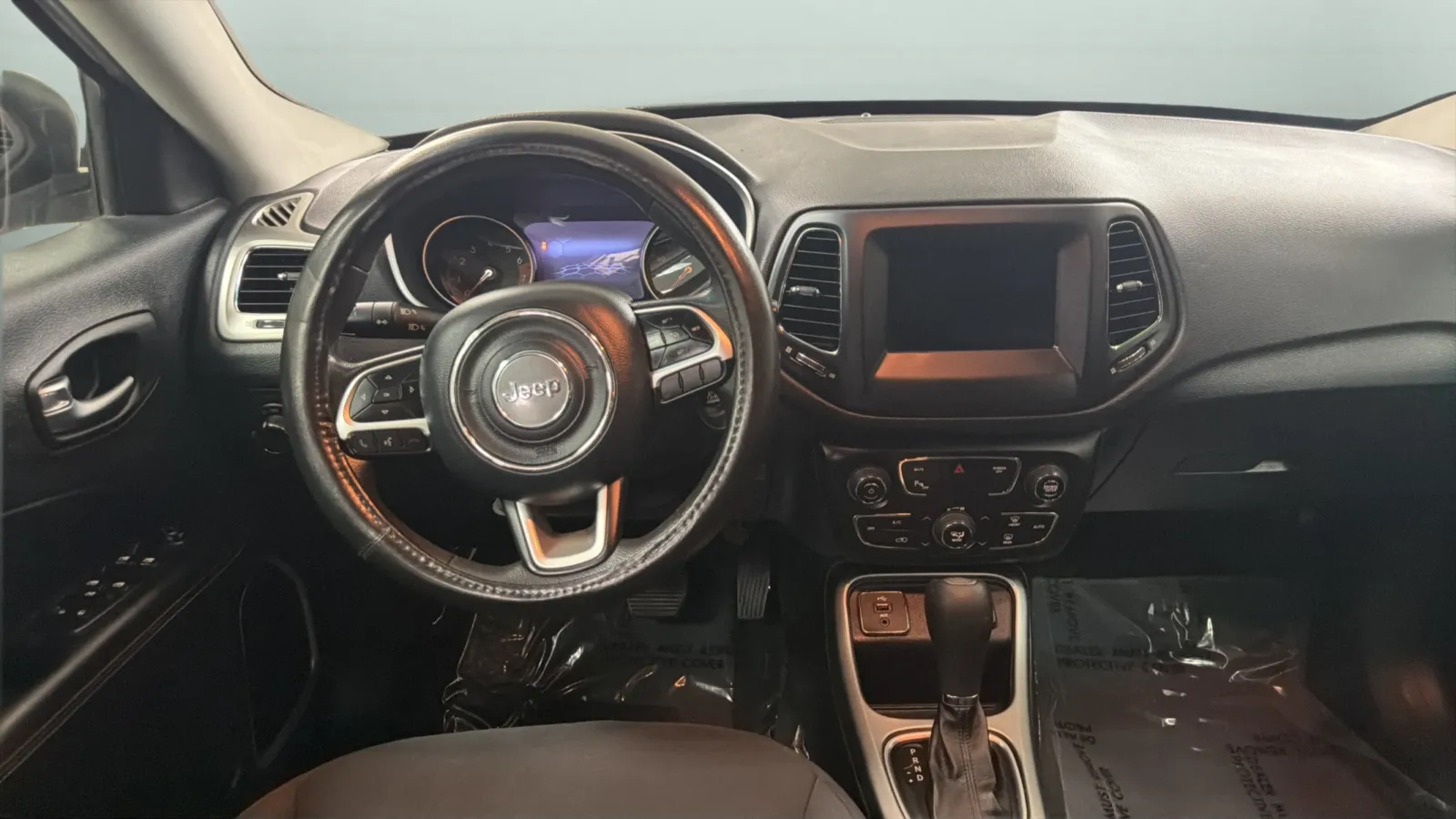 Jeep Compass photo 10