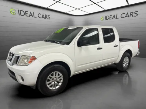 White 2019 Nissan Frontier SV V6 for sale in Mesa, AZ