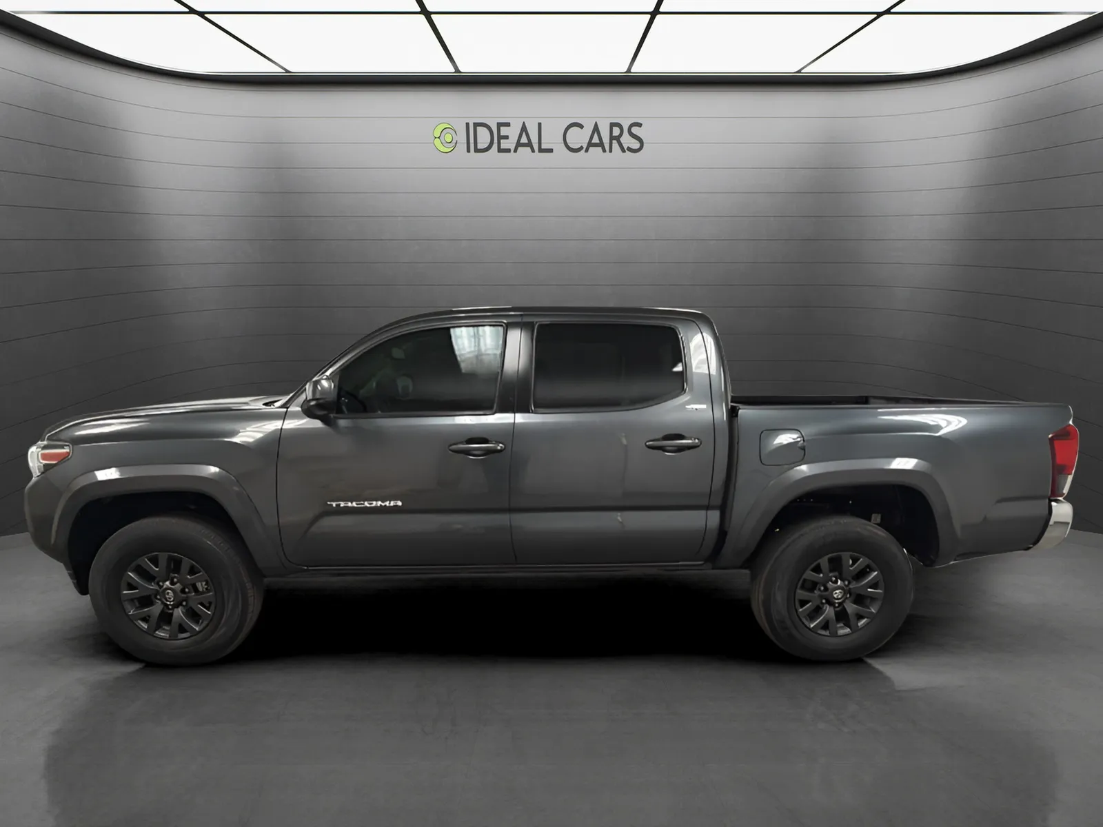 2023 Toyota Tacoma SR5 - Photo 8