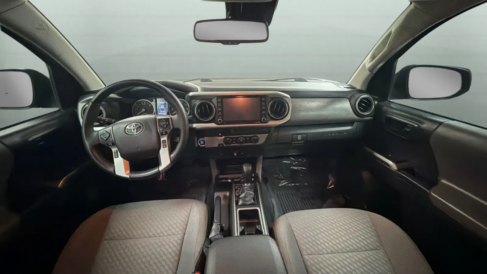 2023 Toyota Tacoma SR5 - Photo 9