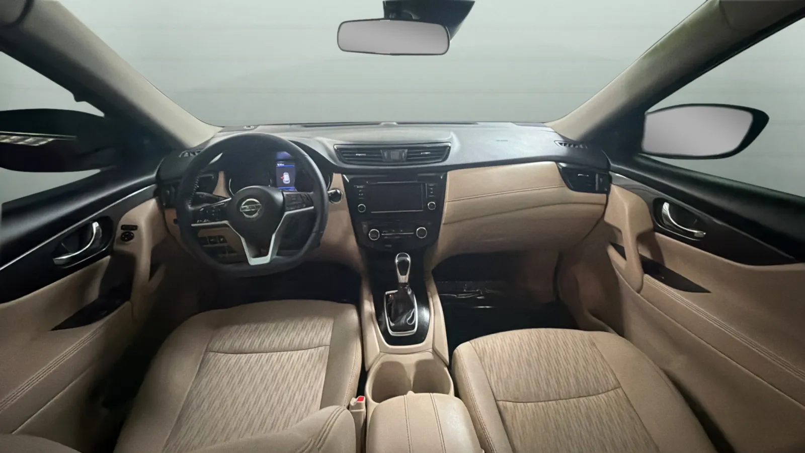 Nissan Rogue photo 9