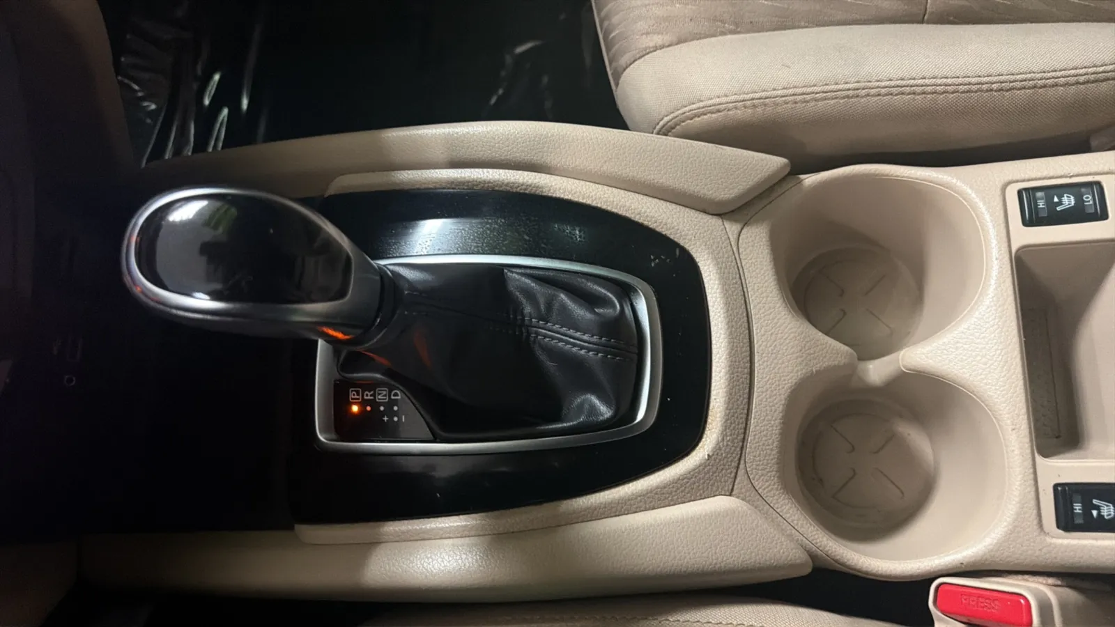 Nissan Rogue photo 12