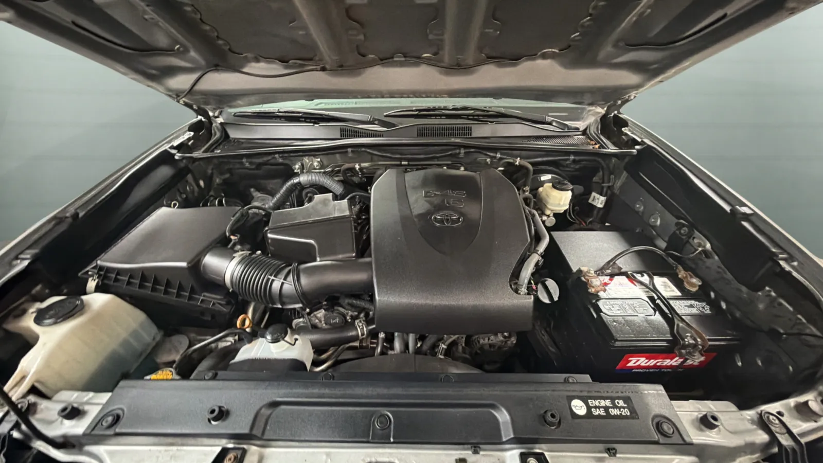 Toyota Tacoma photo 23