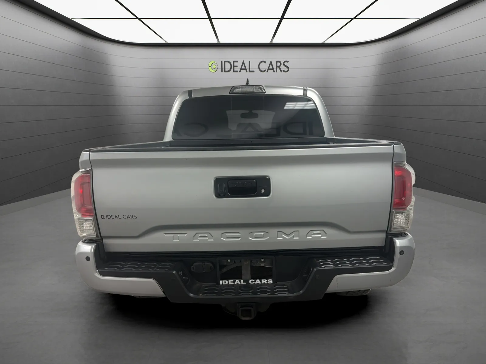 Toyota Tacoma photo 6