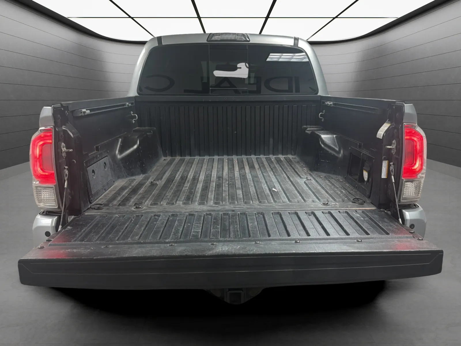 Toyota Tacoma photo 20