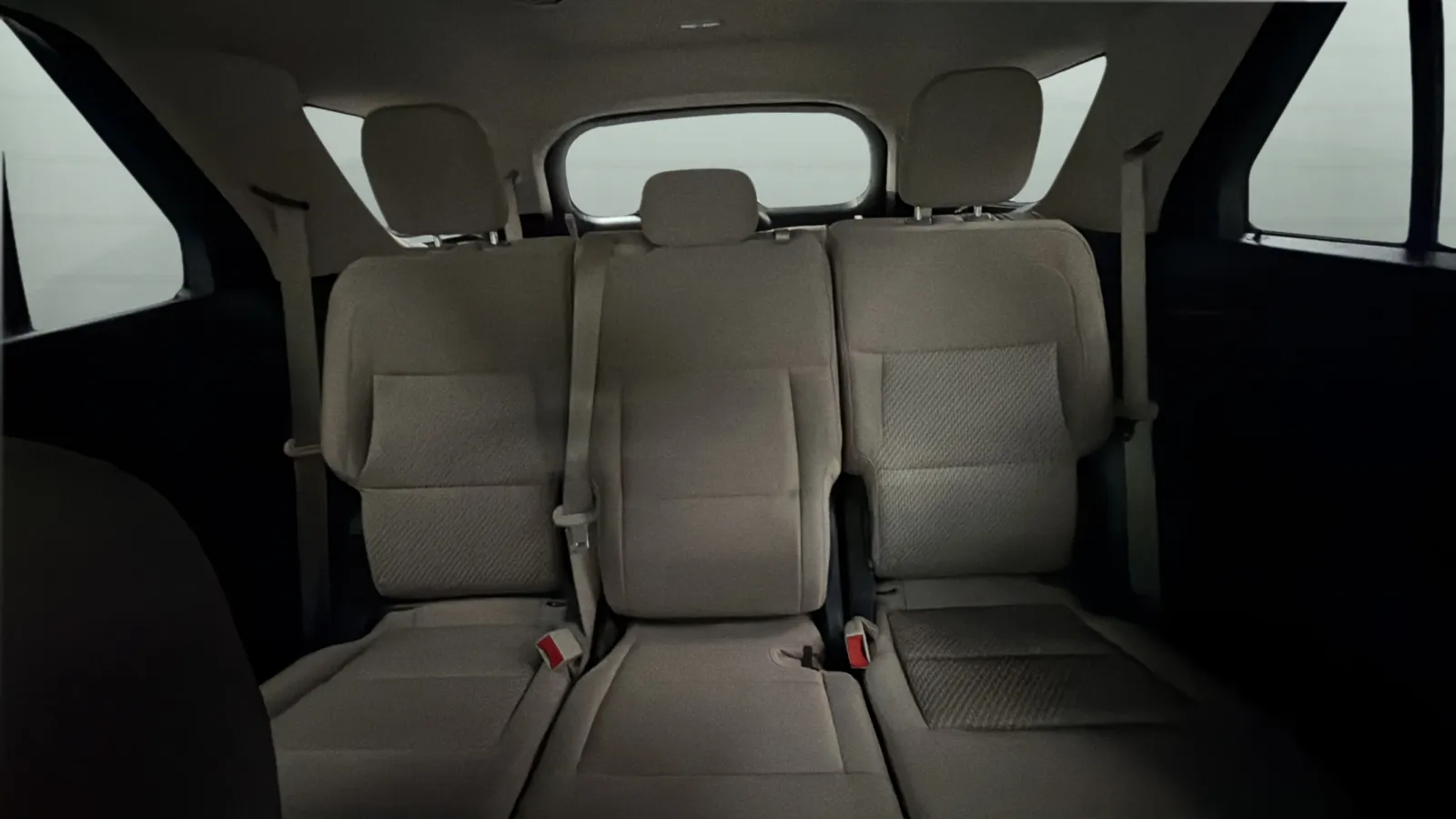 Ford Explorer photo 18