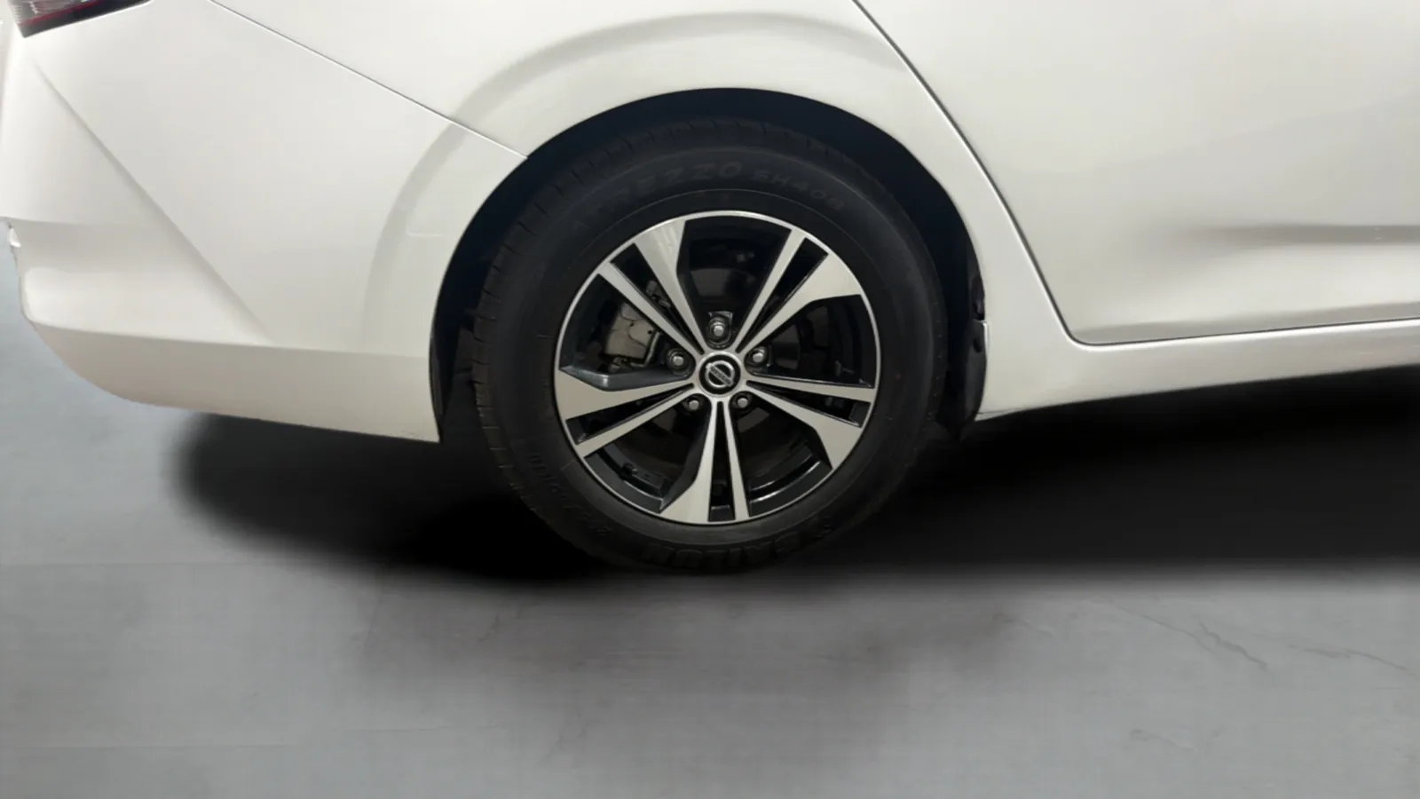 Nissan Sentra photo 25
