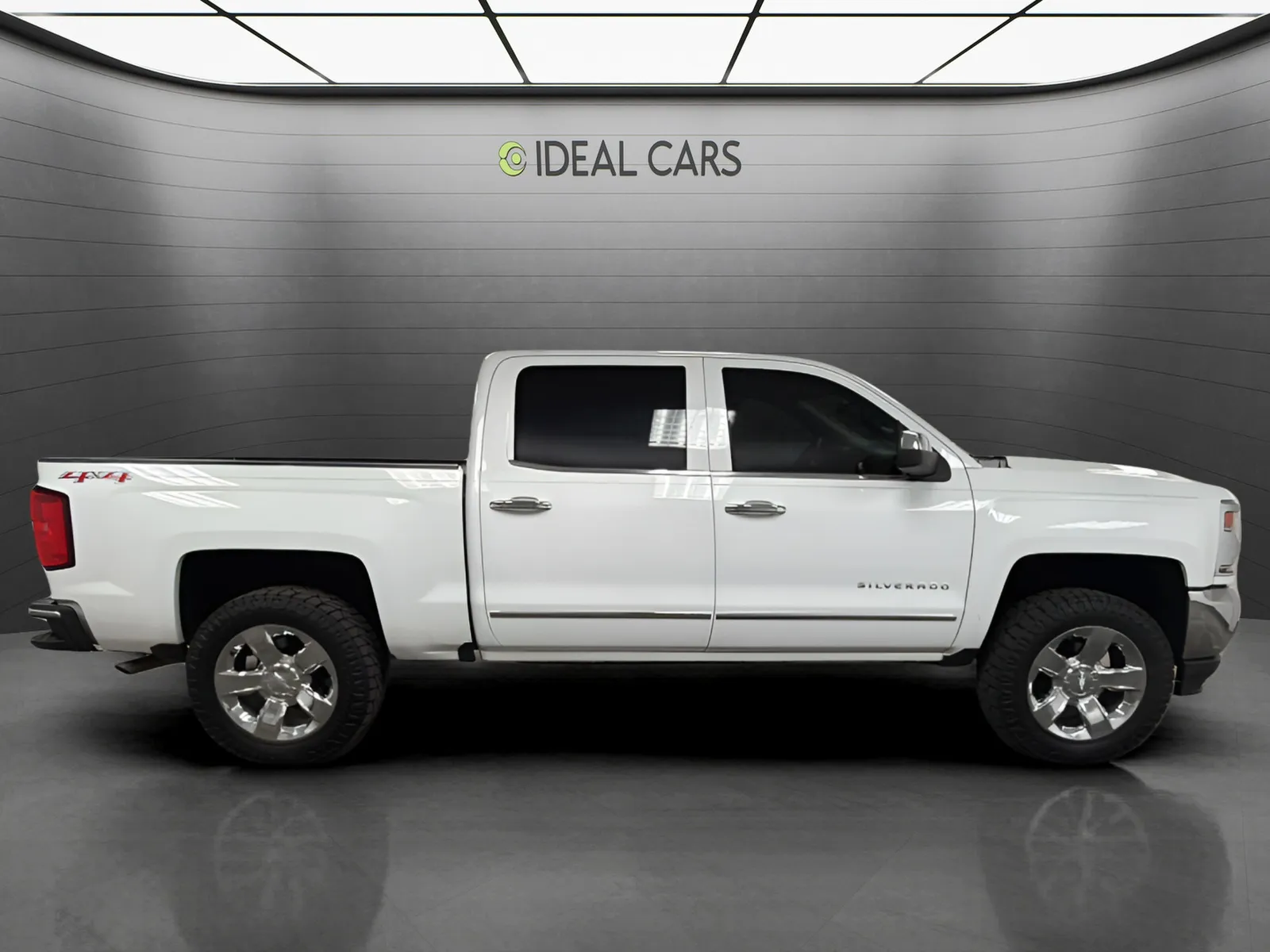 Chevrolet Silverado photo 4