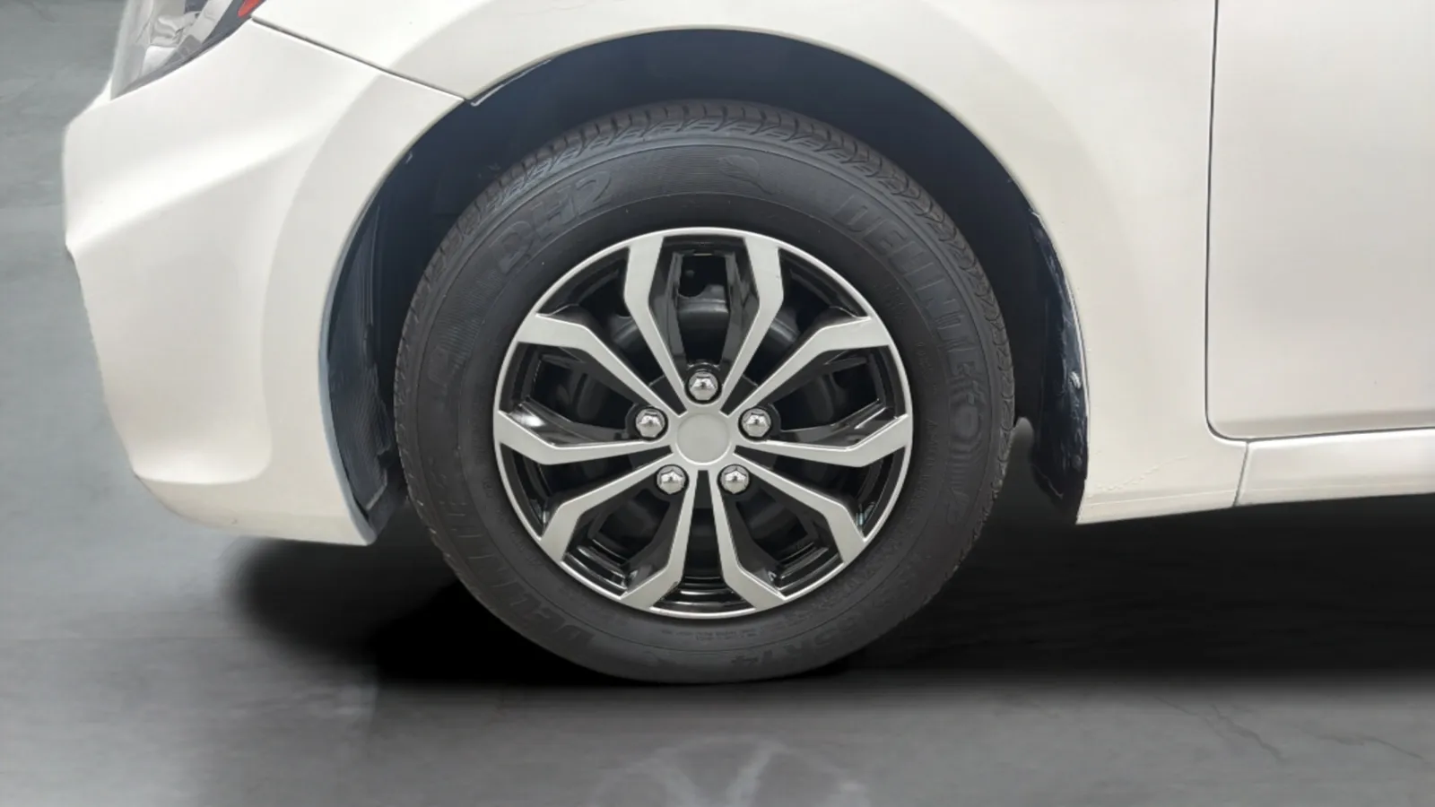 Hyundai Accent photo 25