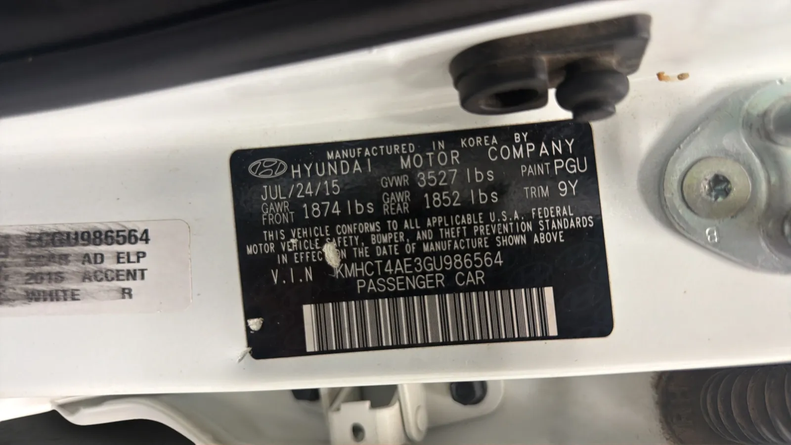 Hyundai Accent photo 27
