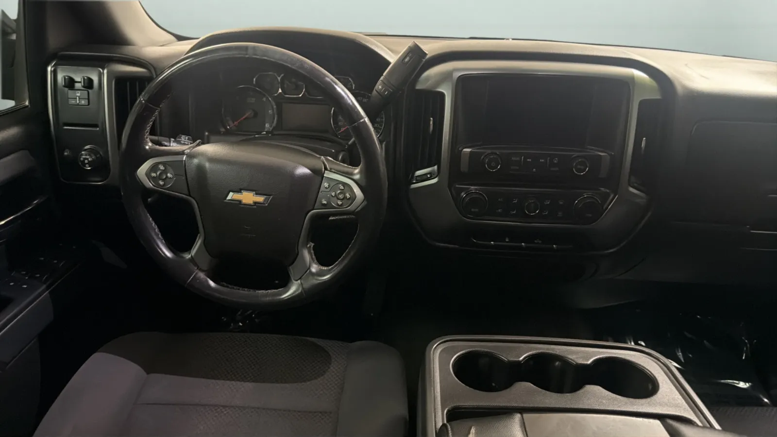 Chevrolet Silverado photo 10