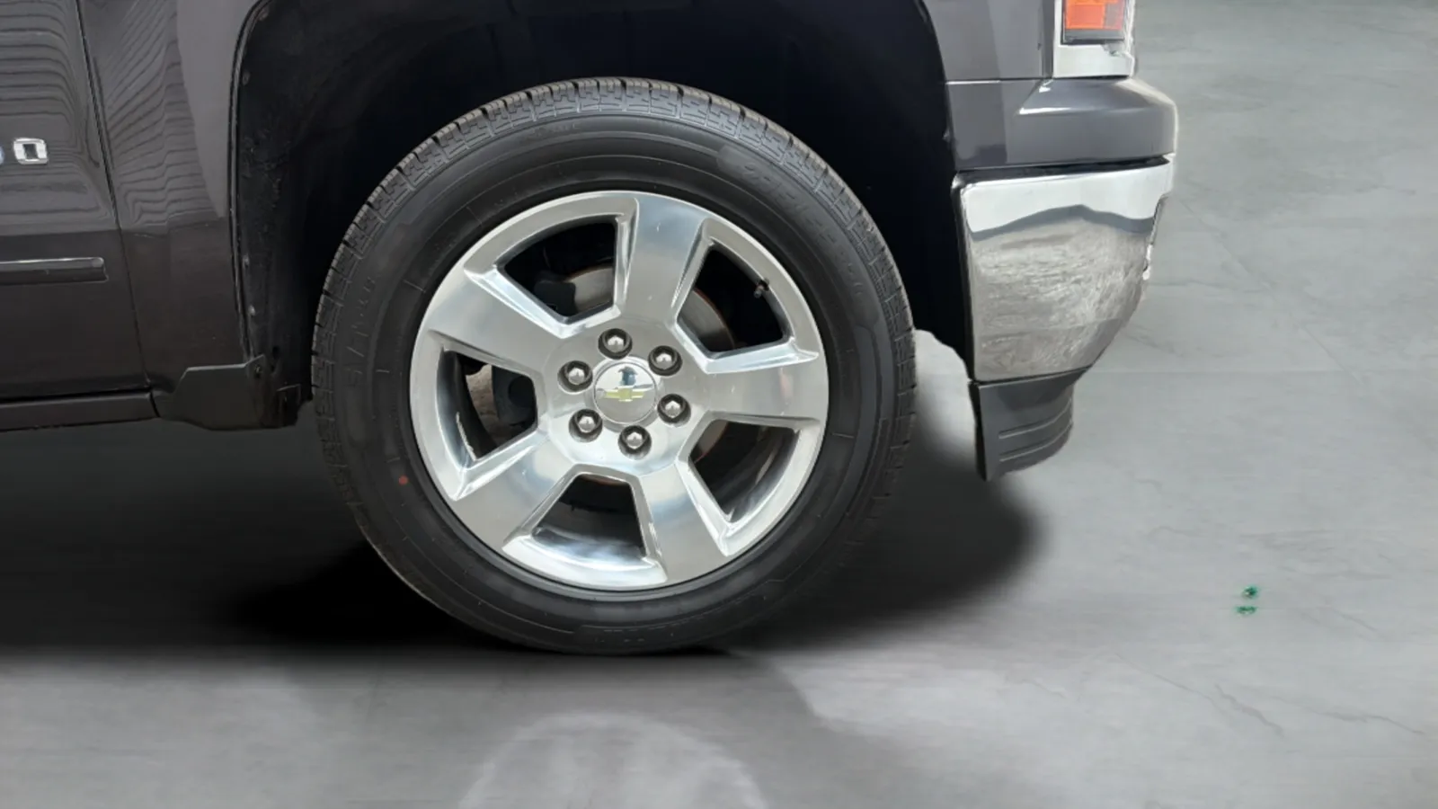 Chevrolet Silverado photo 25