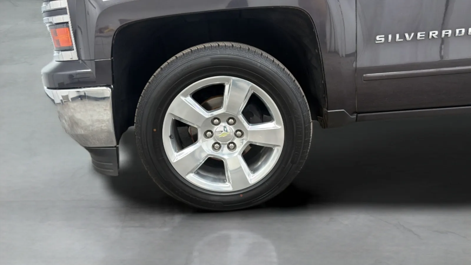 Chevrolet Silverado photo 28