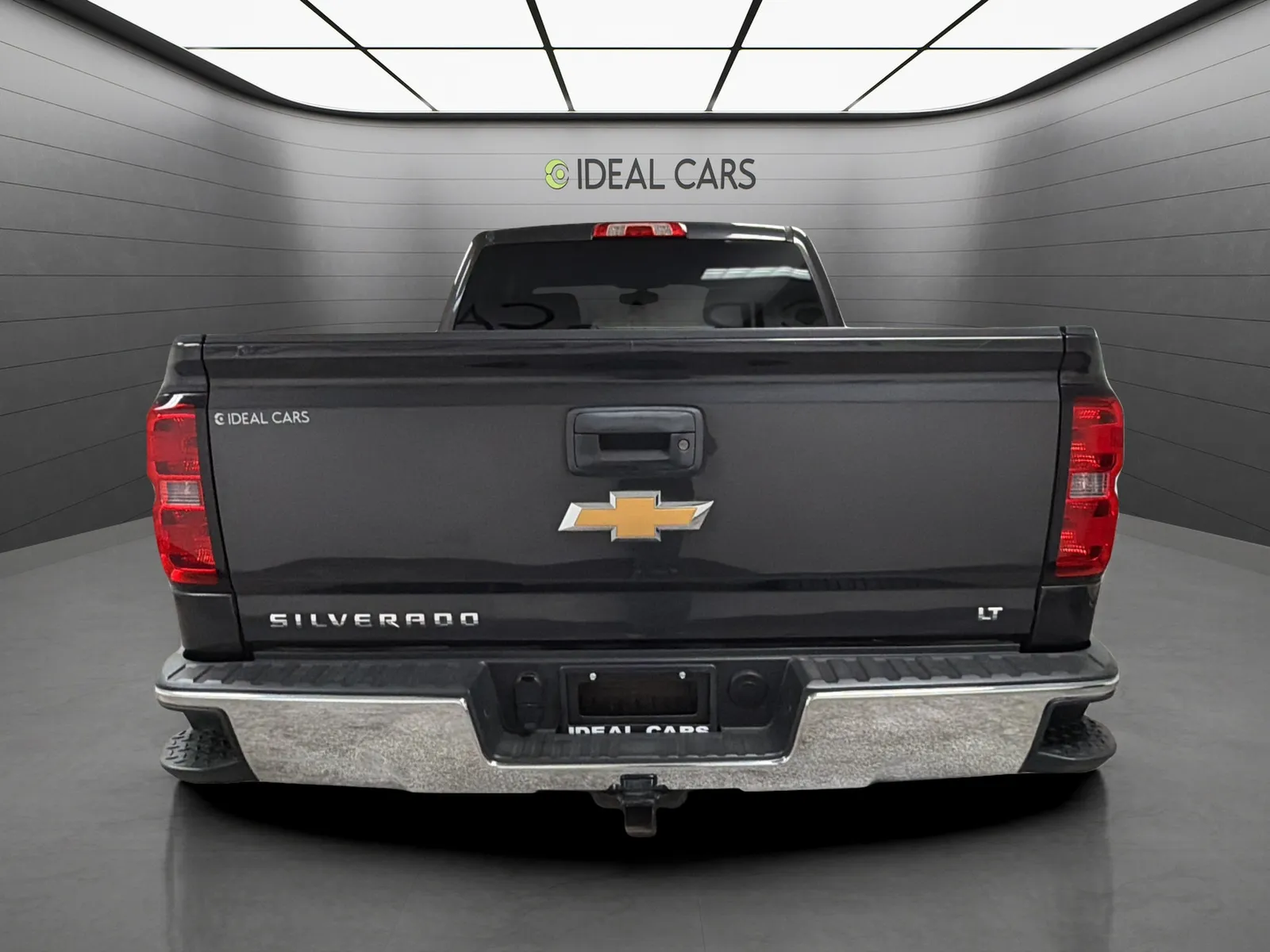 Chevrolet Silverado photo 6