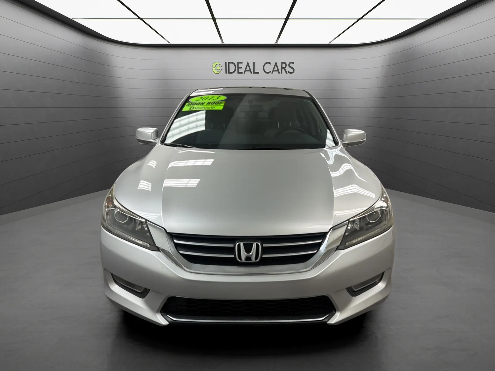 Honda Accord photo 2