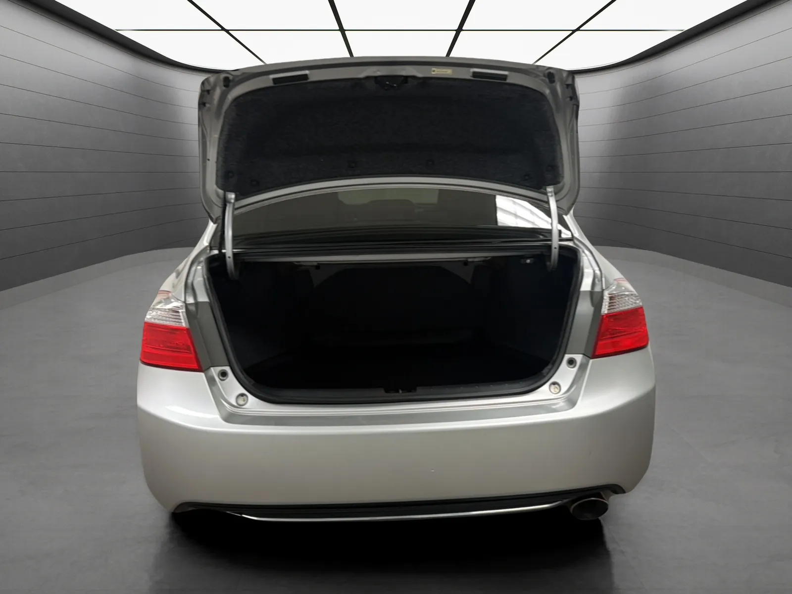 Honda Accord photo 20