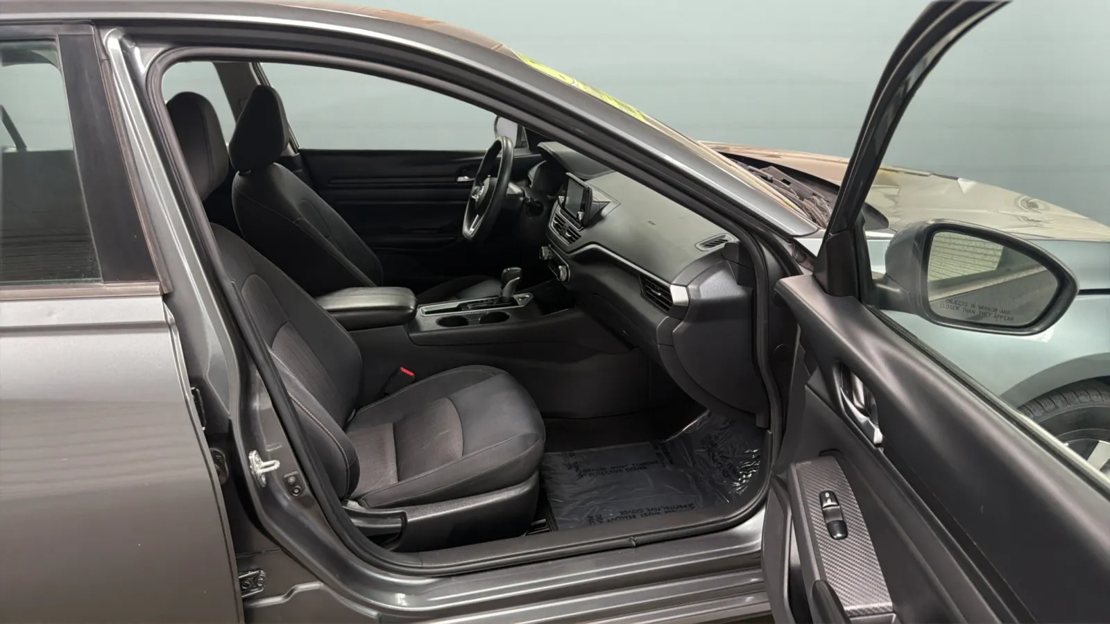 Nissan Altima photo 21