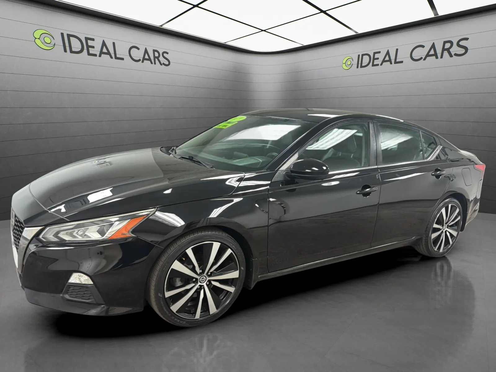 Black 2019 Nissan Altima 2.5 SR for sale in Mesa, AZ