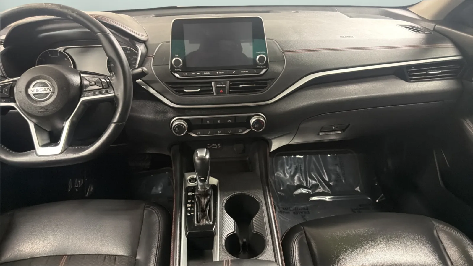 Nissan Altima photo 16