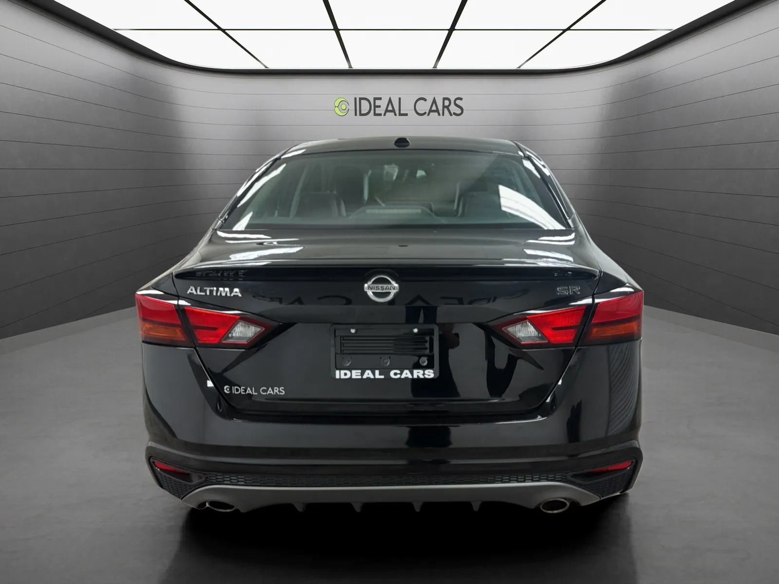 Nissan Altima photo 6