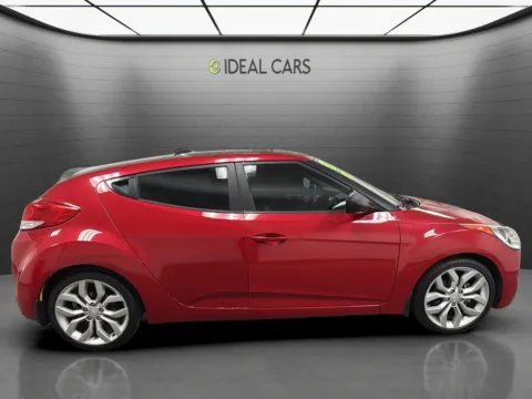 More photos of 2013 Hyundai VELOSTER at Ideal Cars - East Mesa (Hill), AZ
