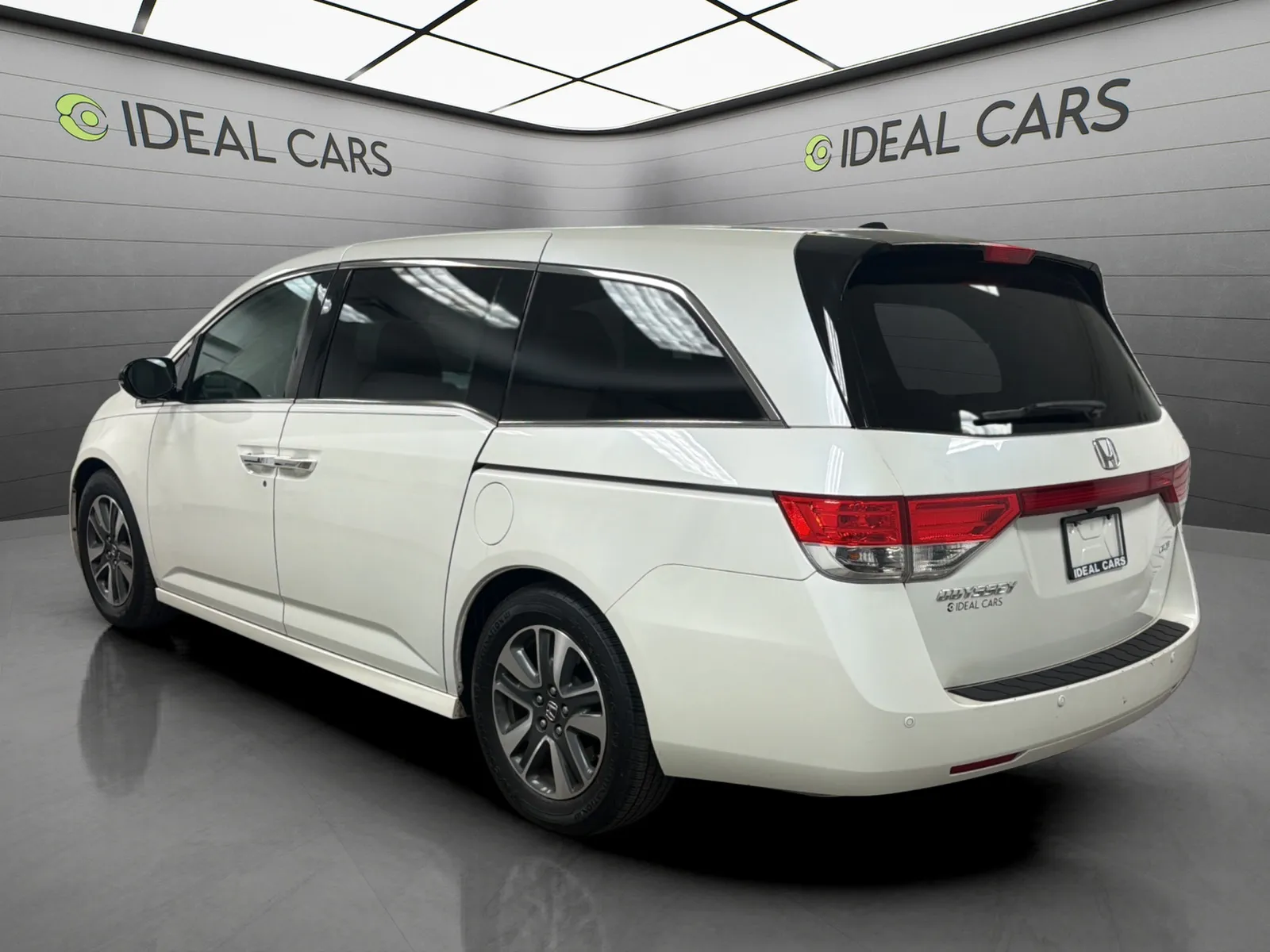 Honda Odyssey photo 7