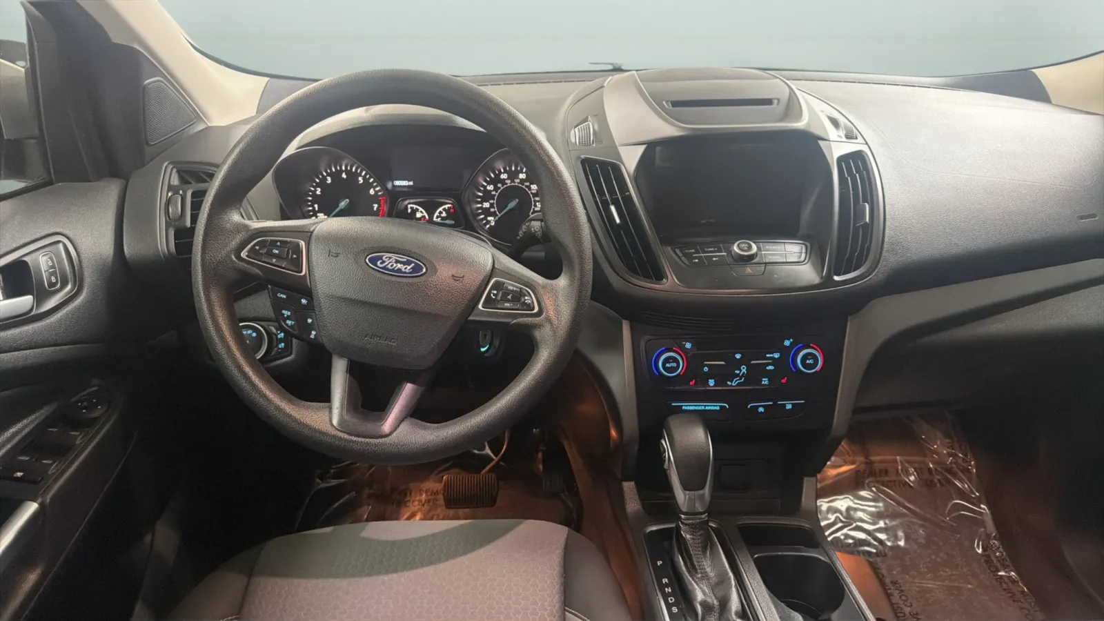 Ford Escape photo 10