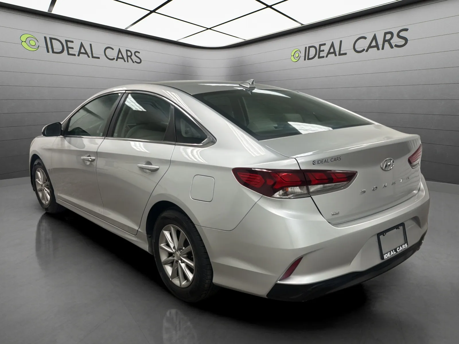 Hyundai Sonata photo 7
