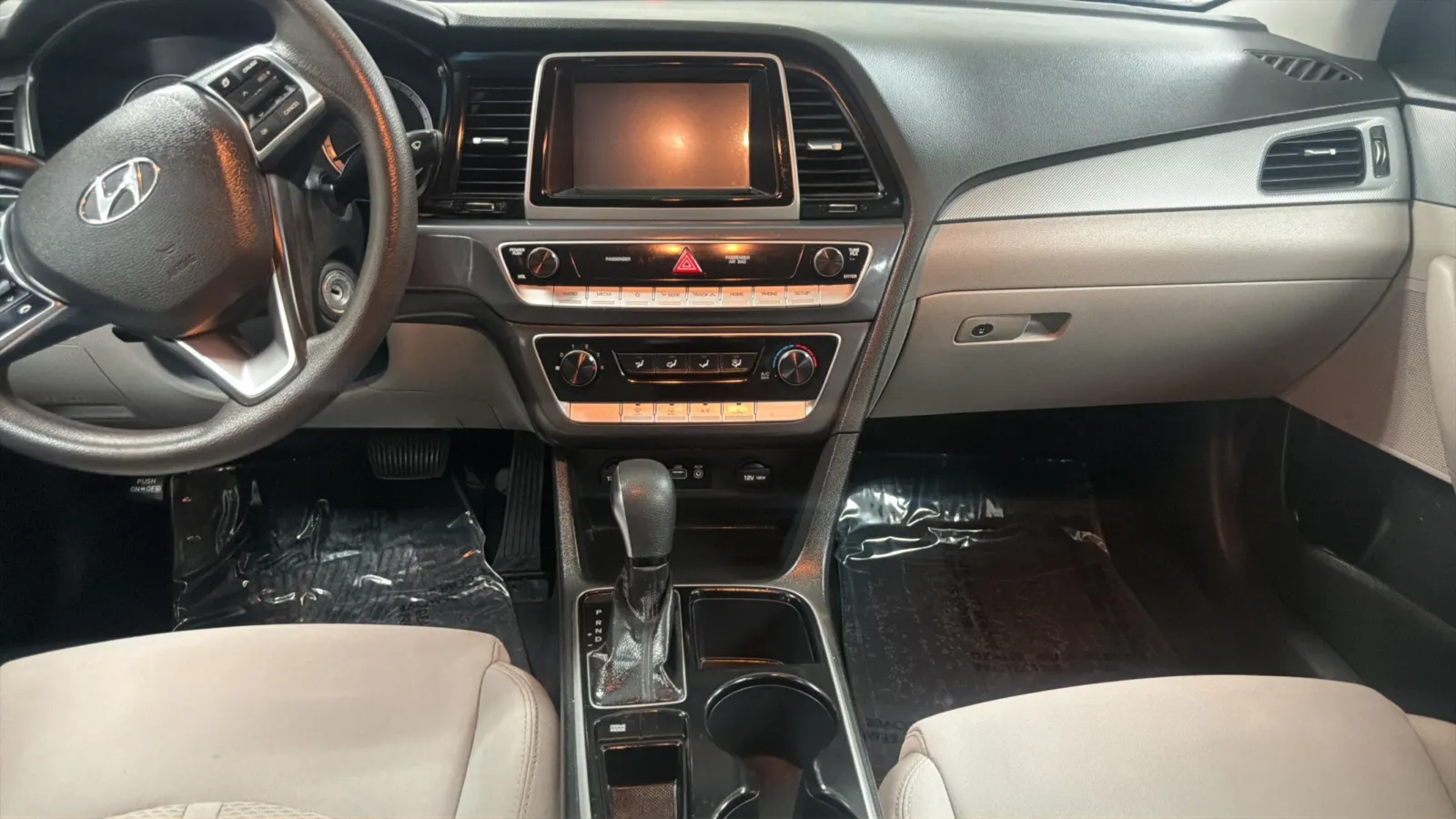 Hyundai Sonata photo 15