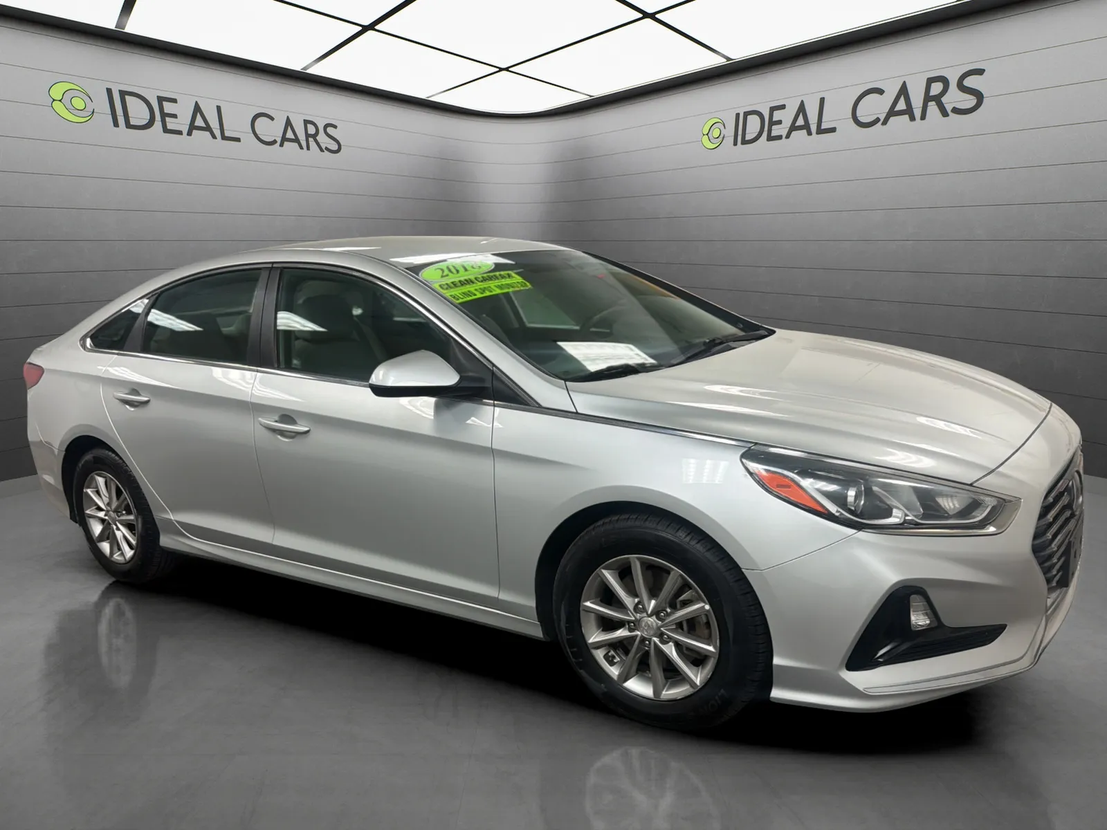 Hyundai Sonata photo 3