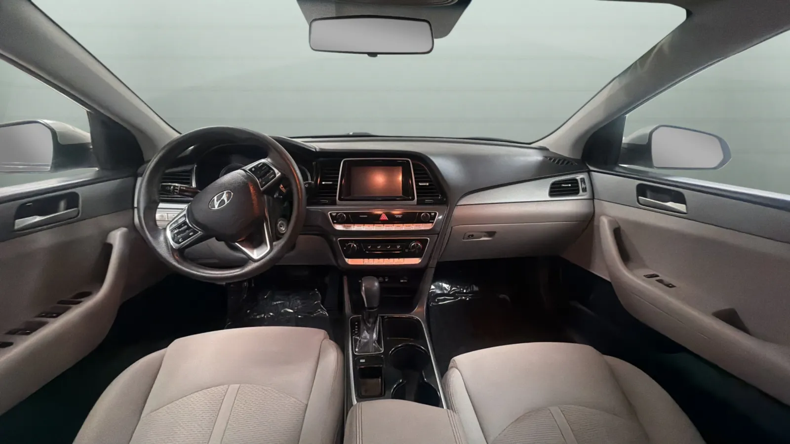 Hyundai Sonata photo 10