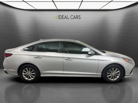 More photos of 2018 Hyundai SONATA SE at Ideal Cars - East Mesa (Hill), AZ