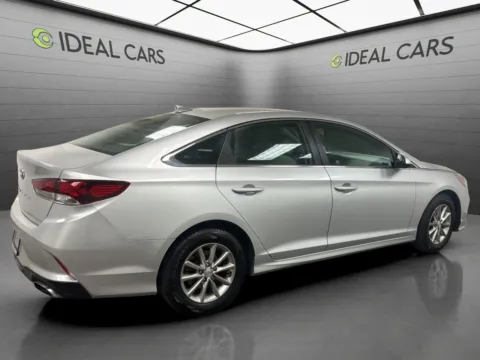 More photos of 2018 Hyundai SONATA SE at Ideal Cars - East Mesa (Hill), AZ