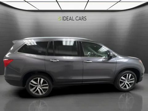 More photos of 2018 Honda Pilot Elite at Ideal Cars - East Mesa (Hill), AZ