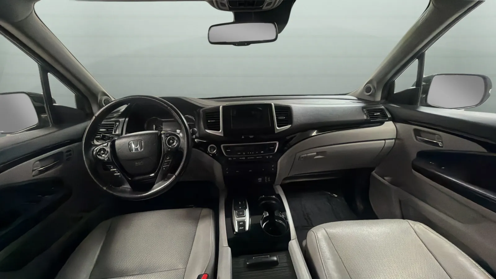 Honda Pilot photo 9