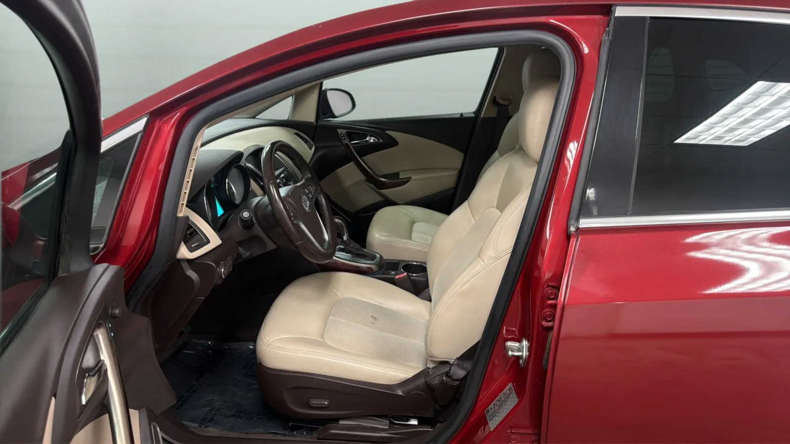 Buick Verano photo 20